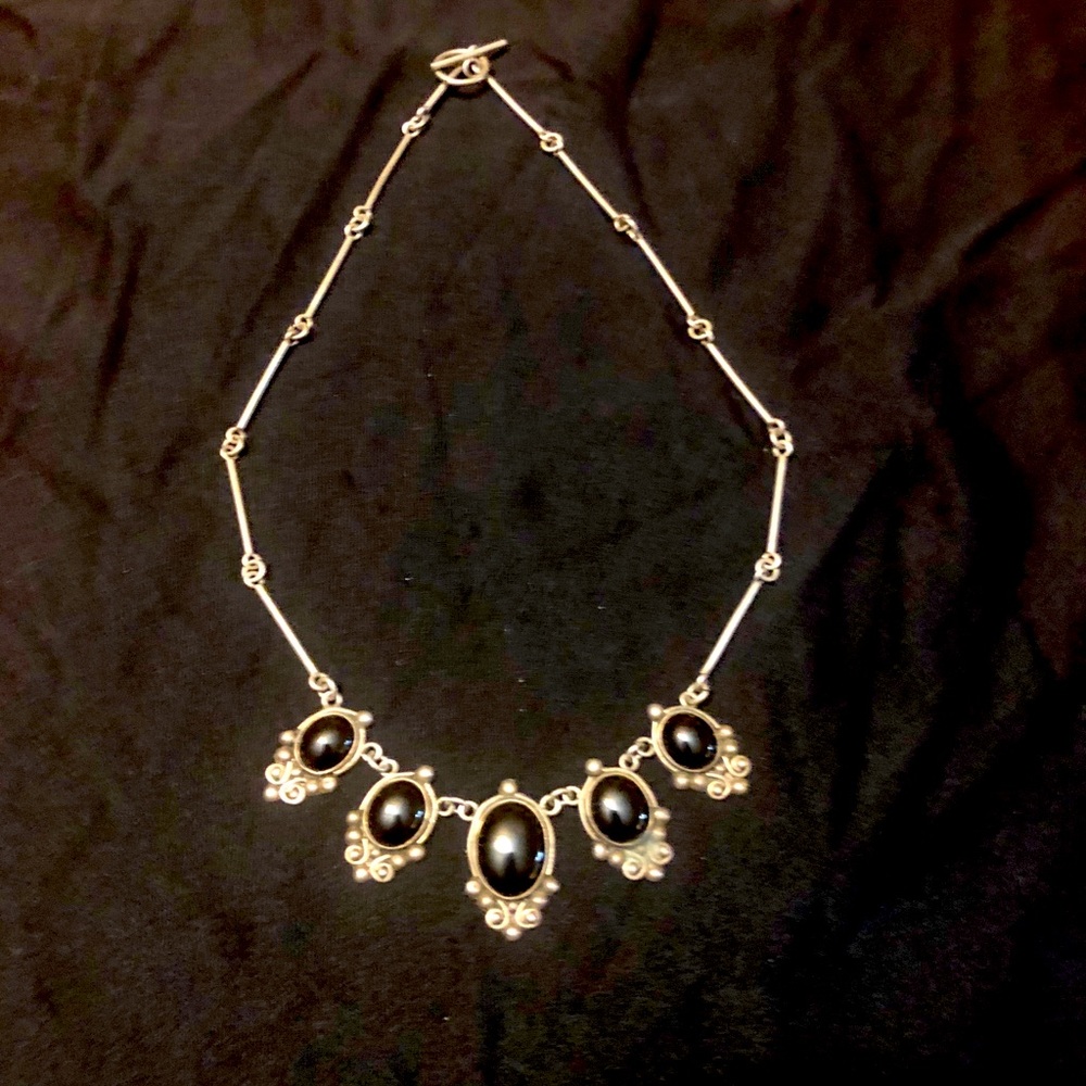 SALE‼️ Vintage Guatemalan Necklace